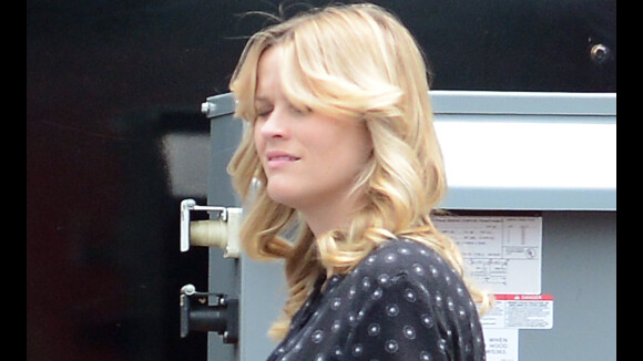 Reese Witherspoon, enceinte : Epuisée en tournage, elle affiche petite mine