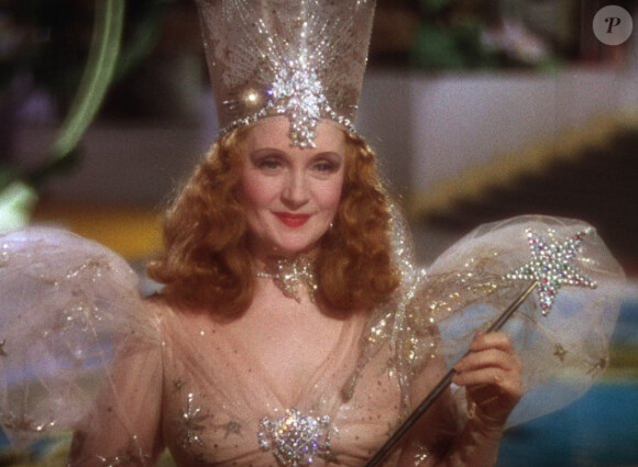 Billie Burke dans Le Magicien d'Oz (1939).