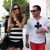 Le top Alessandra Ambrosio et un ami ont fait du shopping à Los Angeles le 19 juillet 2012