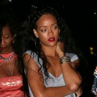 Rihanna, chic et décontractée, tout simplement sublime à Saint-Tropez