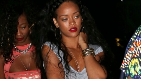 Rihanna, chic et décontractée, tout simplement sublime à Saint-Tropez