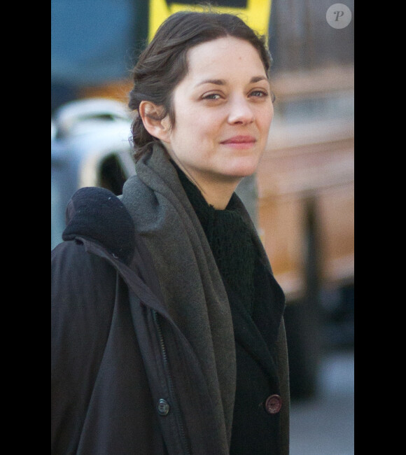Marion Cotillard pendant le tournage de Low Life en février 2012 à New York.