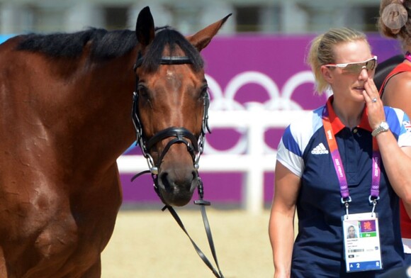 Zara Phillips déjà concentrée le 25 juillet au stade olympique. Elle représente la Grande-Bretagne en concours complet lors des JO de Londres 2012.