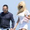 Zahia Dehar arrive sur la plage du Club 55 à Saint-Tropez le 26 juillet 2012
