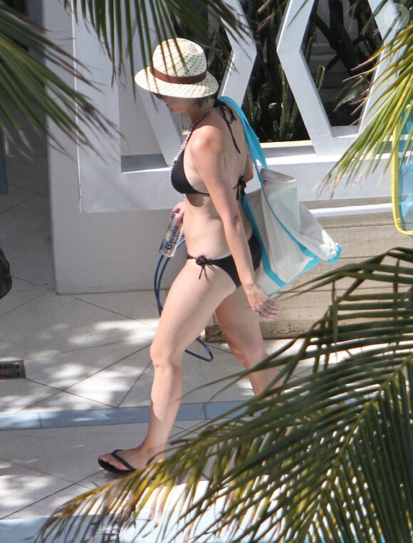Katy Perry se détend à Miami, le 26 juillet 2012.