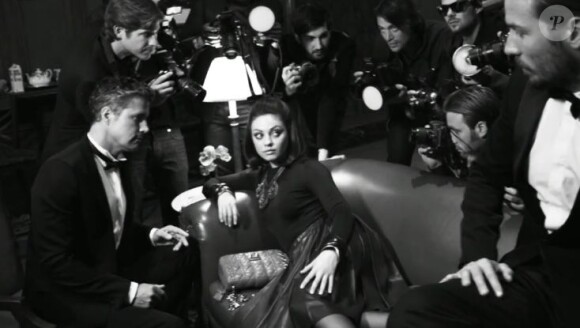 Mila Kunis, centre d'attention de tous sur le shooting de la nouvelle campagne Miss Dior.