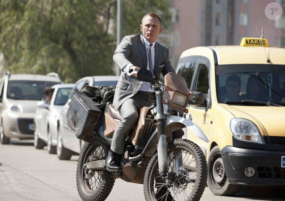 Daniel Craig dans Skyfall de Sam Mendes.