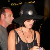 Même pour voyager, Katy Perry soigne son look. A l'aéroport de Miami, le 28 juillet 2012.