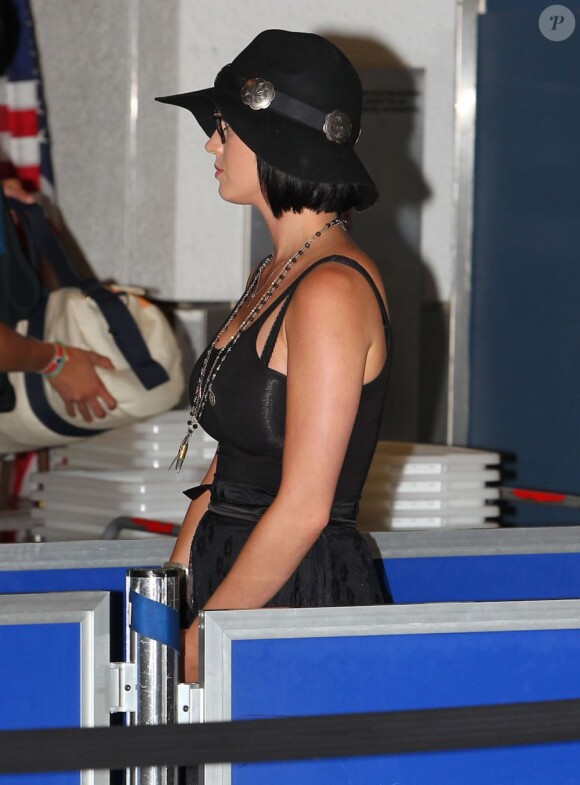 Katy Perry à l'aéroport de Miami, le 28 juillet 2012.