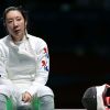 La Sud-Coréenne Shin Lam refuse de quitter la piste après sa défaite lors des Jeux olympiques de Londres le 30 juillet 2012