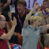 La princesse Charlene de Monaco, le prince Albert à son côté, était intenable lors de la finale du 200 m papillon masculin aux Jeux olympiques de Londres, le 31 juillet 2012. Lorsque le Sud-Africain Chad le Clos, un de ses protégés, est devenu champion olympique en battant Michael Phelps, la princesse monégasque ancienne reine de natation a explosé de joie, avant de toucher la médaille d'or avec gourmandise.