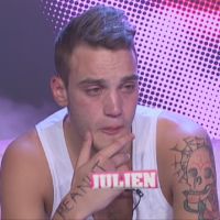 Secret Story 6 : Flots de larmes pour Julien, bouleversé par le départ de Fanny