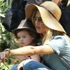 Rachel Zoe et son fils Skyler profitent d'un moment en famille dans le Franklin Canyon Park à Beverly Hills. Le 18 août 2012.