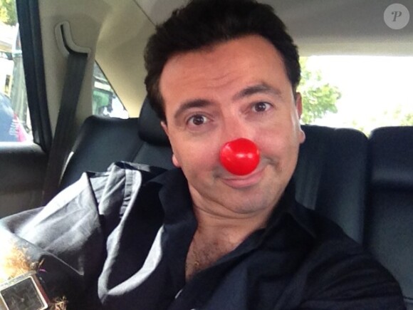 Gérald Dahan s'est présenté muni d'un nez rouge de clown à sa convocation par la police le 28 août 2012 suite à une plainte de Nadine Morano après avoir été piégée par l'humoriste