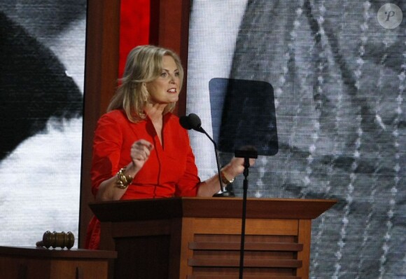 Ann Romney a délivré un vibrant discours sur son mari Mitt Romney, candidat républicain à l'élection présidentielle américaine lors de la convention du parti à Tampa en Floride le 28 août 2012