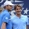 Andy Roddick et Roger Federer lors de l'Arthur Ashe Kids' Day à l'USTA Billie Jean King National Tennis Center lors de l'US Open le 25 août 2012 à New York