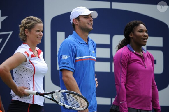 Andy Roddick, Kim Clijsters et Serena Williams lors de l'Arthur Ashe Kids' Day à l'USTA Billie Jean King National Tennis Center lors de l'US Open le 25 août 2012 à New York
