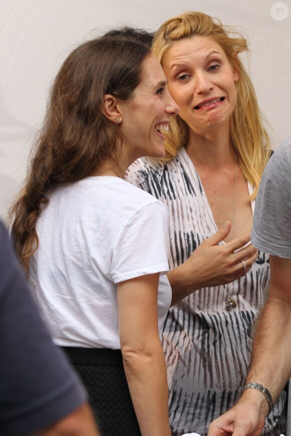 Enceinte et délirante, Claire Danes sur le tournage de la série Girls, à New York le 4 septembre 2012