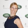 Zara Phillips souriante lors de la soirée organisée par Range Rover au National Ballet School de Richmond Park à Londres le 6 septembre 2012