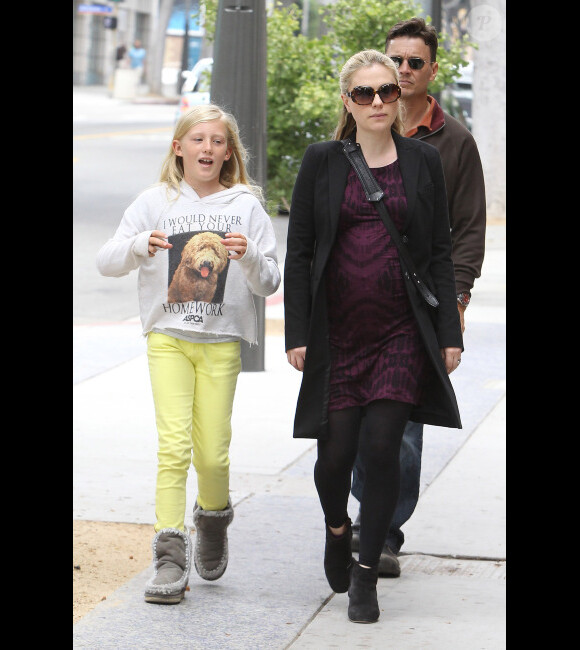 Anna Paquin et Lilac, fille de Stephen Moyer en juillet 2012 à Los Angeles