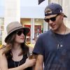 Lucy Hale de la série Pretty Little Liars fait du shopping avec l'acteur Chris Zylka à Los Angeles, le 30 juillet 2012.