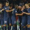 Les joueurs du PSG félicitent Alex après son but lors de la victoire du PSG face au Dynamo Kiev (4-1) le 18 septembre 2012 au Parc des Princes à Paris en Ligue des Champions