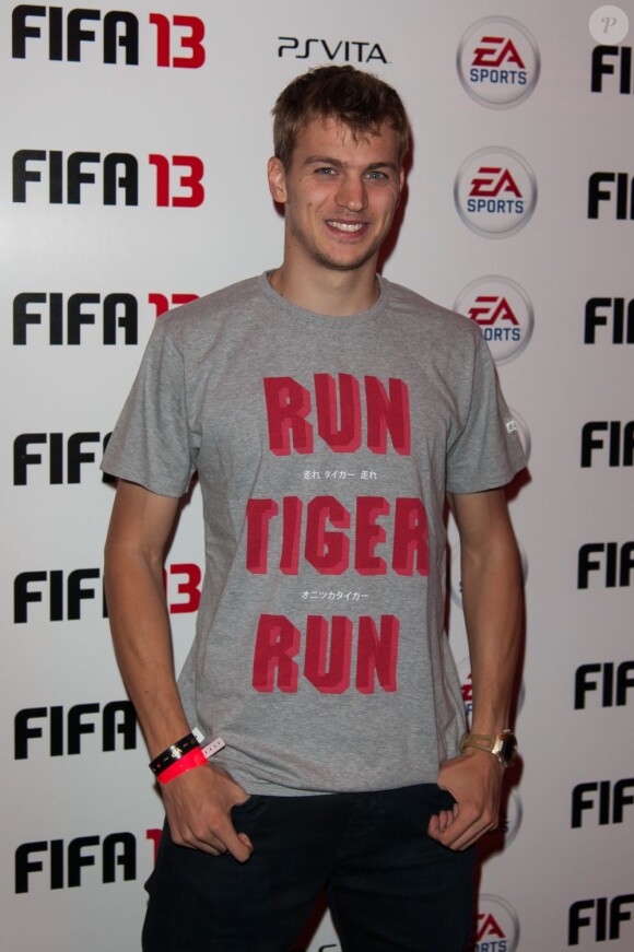 Christophe Lemaitre était titulaire lors de la soirée de lancement FIFA 13, le 25 septembre 2012 à l'Olympia de Paris.