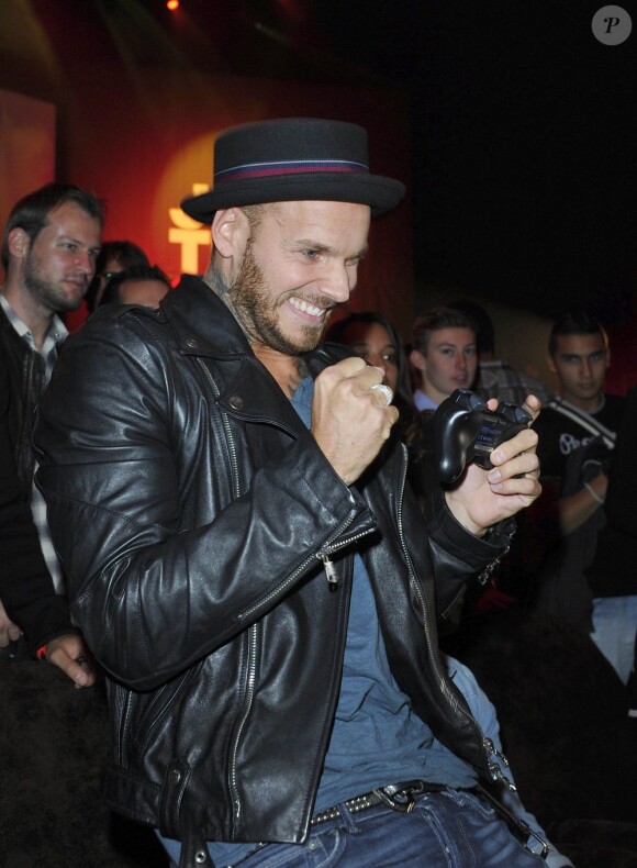 M. Pokora s'éclate toujours sur FIFA. Soirée de lancement FIFA 13, le 25 septembre 2012 à l'Olympia de Paris.