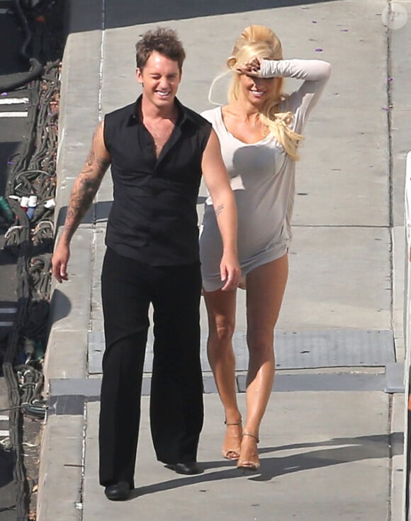 Pamela Anderson et Tristan MacManus se rendent aux répétitions de Dancing with the stars, le mardi 25 septembre 2012.