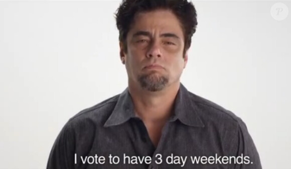 
Benicio Del Toro dans la campagne vidéo pour Vote 4 Stuff.

