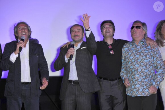 Richard Anconina, Patrick Timsit, Thomas Langmann et Gilbert Montagné à l'avant-première du film Stars 80 à Lyon, le 28 septembre 2012.