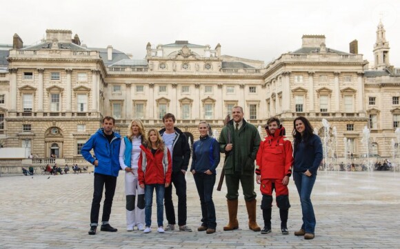 Zara Phillips jouait le 4 octobre 2012 les mannequins pour la marque Musto avec laquelle elle collabore depuis 2009, sur le Strand, à Londres.