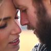 Paul McDonald et son épouse Nikki Reed de Twilight dans le clip de Now That I've Found You (2012)