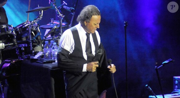 Julio Iglesias en concert à Marbella, le 12 août 2012.