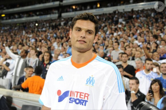 OM-PSG, Florent Manaudou, supporter passionné de l'Olympique de Marseille lors du match face au Paris Saint-Germain le 7 octobre 2012 (2-2)