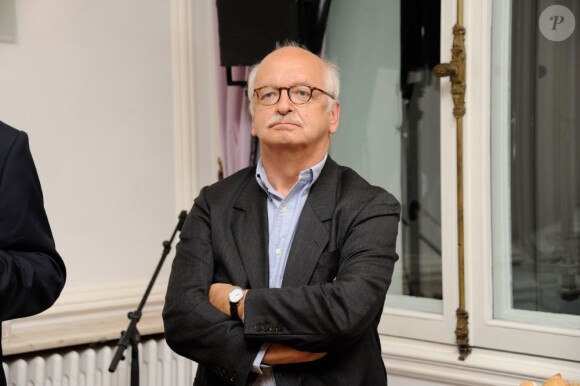 Erik Orsenna lors du Salon des Rencontres Vinicoles de Paris au Pavillon Kleber le 23 octobre 2012
