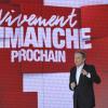 Michel Drucker, sur le plateau de l'émission Vivement dimanche sur France 2. Tournage du mercredi 24 octobre 2012. Diffusion fixée au dimanche 28 octobre 2012.