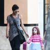 Halle Berry et son adorable fille Nahla déguisée pour Halloween à Los Angeles le 30 octobre 2012.