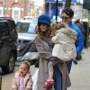 Sarah Jessica Parker avec son mari et ses filles Tabitha et Marion dans les rues de New York le 2 novembre 2012.
