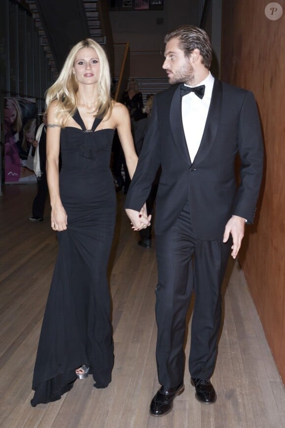 Michelle Hunziker et Tommaso Trussardi lors du gala en l'honneur d'Ursula Andress à Berne en Suisse le 3 novembre 2012