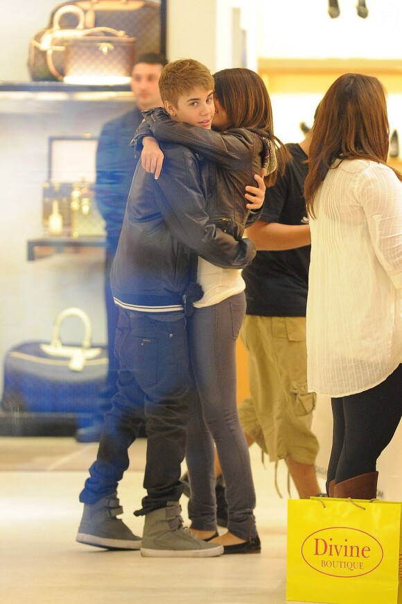 Justin Bieber a passé son 17e anniversaire avec Selena Gomez, à Los Angeles le 1er mars 2011