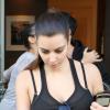 Exclusif - Kim Kardashian, sans maquillage, se rendait directement au centre commercial The Webster après avoir touché terre à Miami. Le 12 novembre 2012.