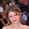 Emily Browning au Festival de Cannes 2011 : elle a été pressentie pour jouer Bella dans Twilight