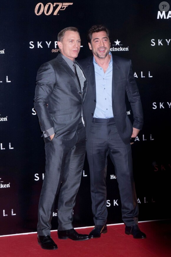 Daniel Craig et Javier Bardem lors de l'avant-première de Skyfall le 29 octobre 2012