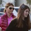 Lori Loughlin et ses deux filles déjà très à la mode, Isabella et Olivia, ont fait des courses à Beverly Hills, le 14 novembre 2012.