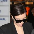 Kim Kardashian à l'aéroport international de Miami afin de s'envoler pour la Caroline du Nord et assister au bal des Marines, le 15 novembre 2012.