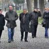 Michel Blanc, Thierry Lhermitte, Christian Clavier, Gérard Jugnot et Marie-Anne Chazel lors de l'inhumation définitive de Tsilla Chelton dans le cimetière du Père-Lachaise à Paris le 16 Novembre 2012