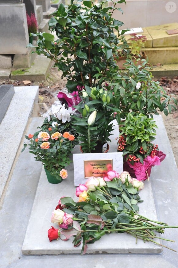 L'inhumation définitive de Tsilla Chelton dans le cimetière du Père-Lachaise à Paris le 16 Novembre 2012