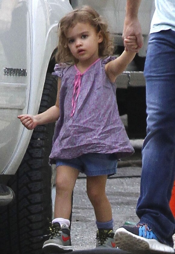 Vidé, fille de Matthew McConaughey a été rejoint par sa femme Camila Alves, sur le tournage du film Dallas Buyer's Club en Louisiane. Novembre 2012.