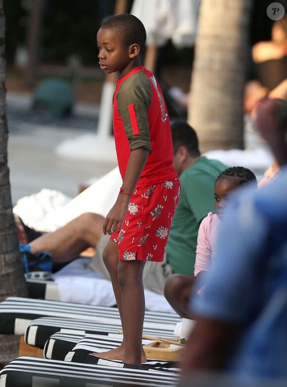 Les enfants de Madonna, David Ritchie et Mercy James, dans leur hôtel de Miami. Le 18 novembre 2012.